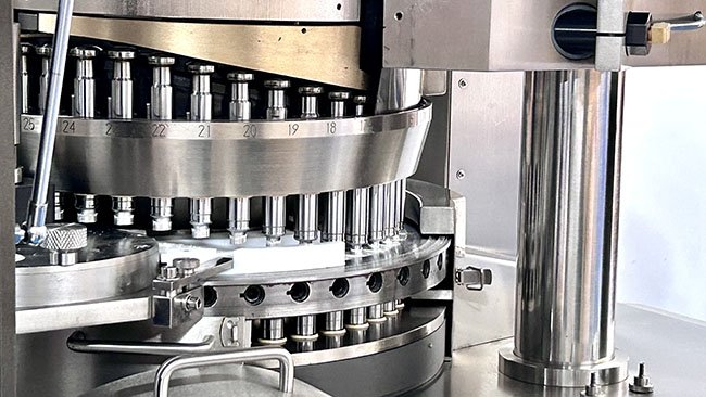 Comment une presse à tablettes haute vitesse vous apporte-t-elle des avantages au-delà du simple rendement ?