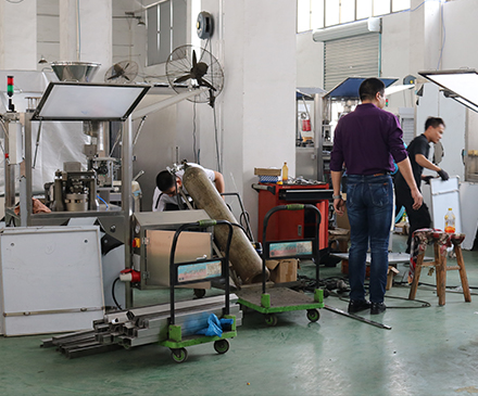 Atelier de production de la machine à capsule