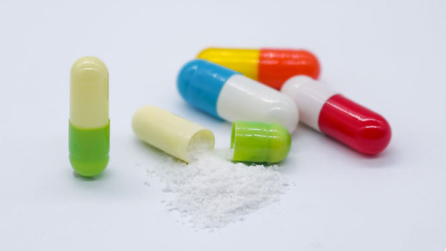 Guide d'achat des machines de remplissage de capsules 2025 : Comment choisir une remplisseuse de capsules manuelle, semi-automatique ou automatique